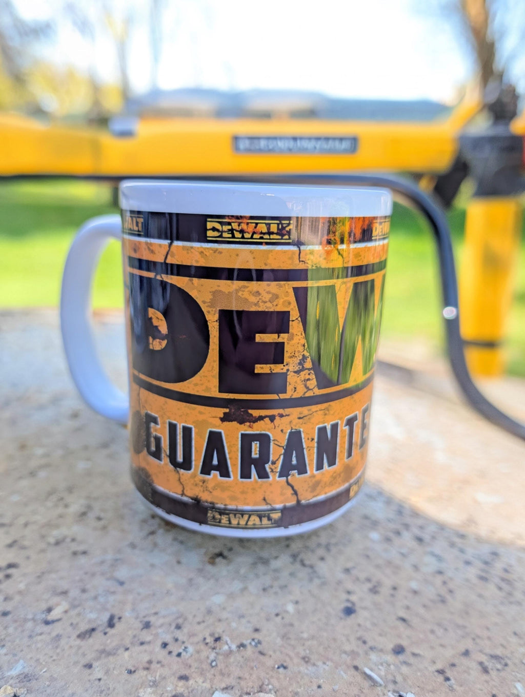 DeWalt design 11oz mug